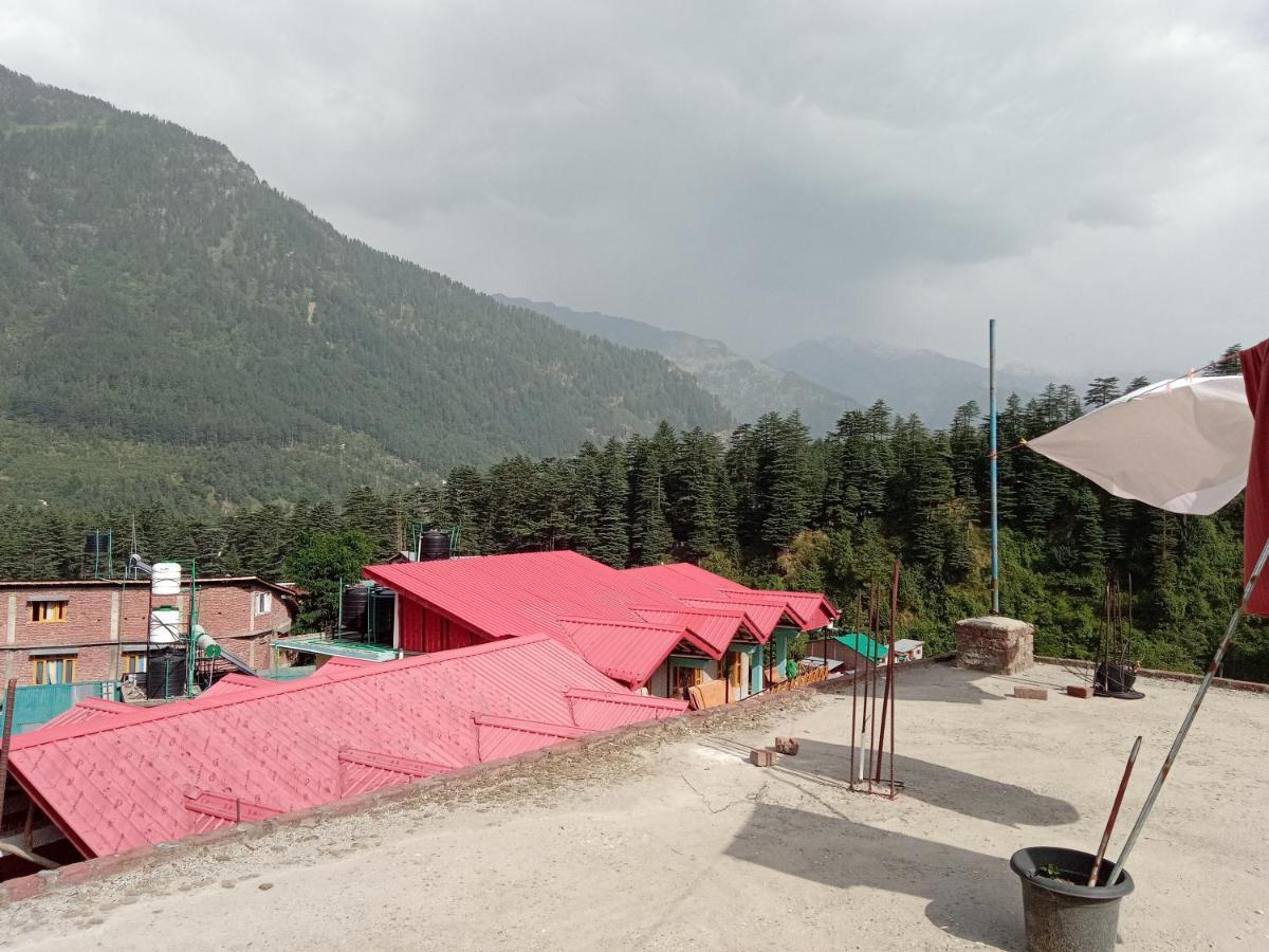 Non Stop Cafe Hostel & Stay Manāli Dış mekan fotoğraf