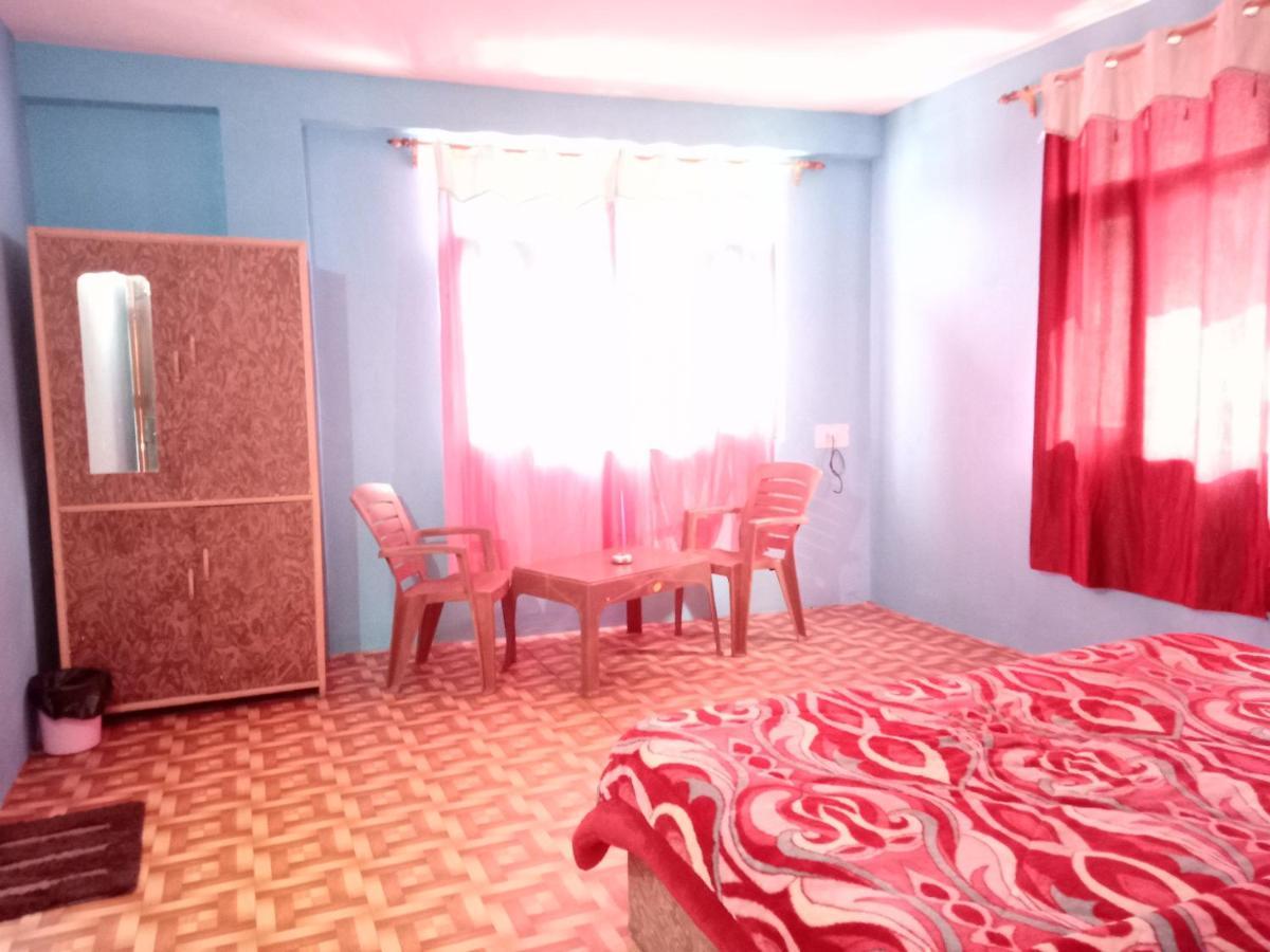 Non Stop Cafe Hostel & Stay Manāli Dış mekan fotoğraf